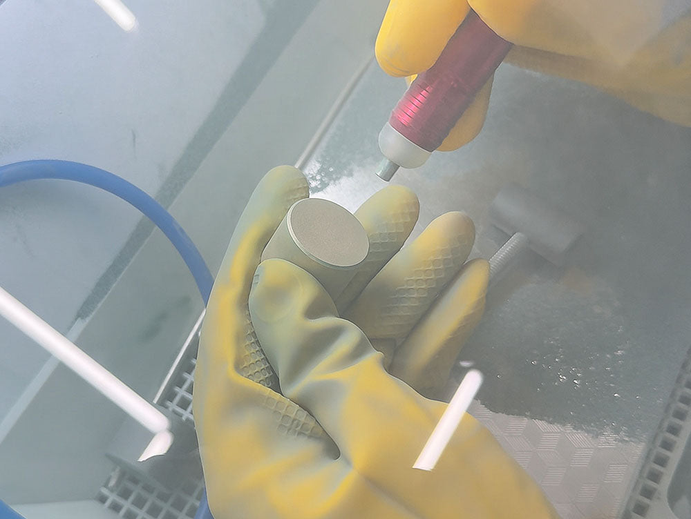 Jewelry Sandblaster: Principles of Operation and Uses